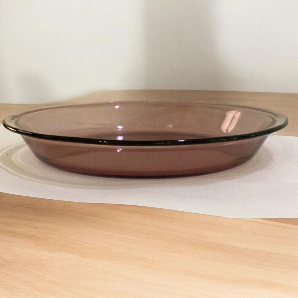 Vintage Pyrex Cranberry Purple Glass #209 Pie Plate Dish 9.75”